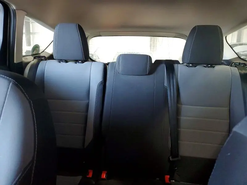 2017 FORD ESCAPE S  