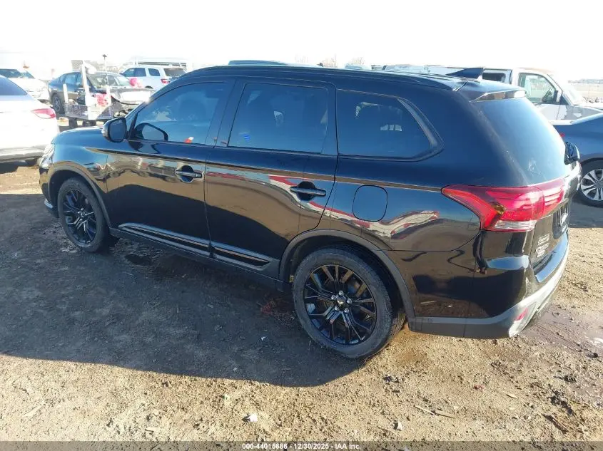 2019 MITSUBISHI OUTLANDER LE