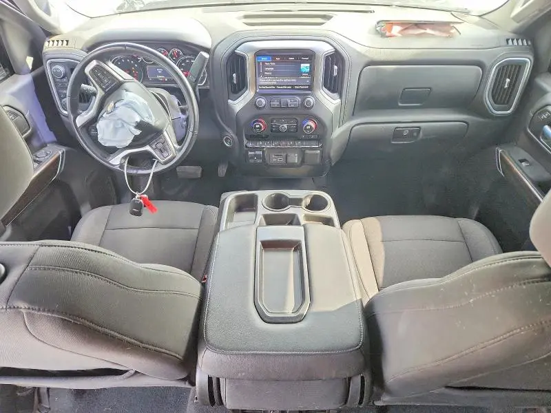 2021 CHEVROLET SILVERADO K1500 LT  