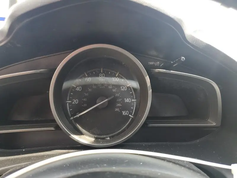 2018 MAZDA 3 TOURING  