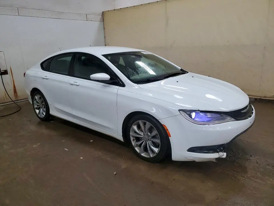 2015 CHRYSLER 200 S  