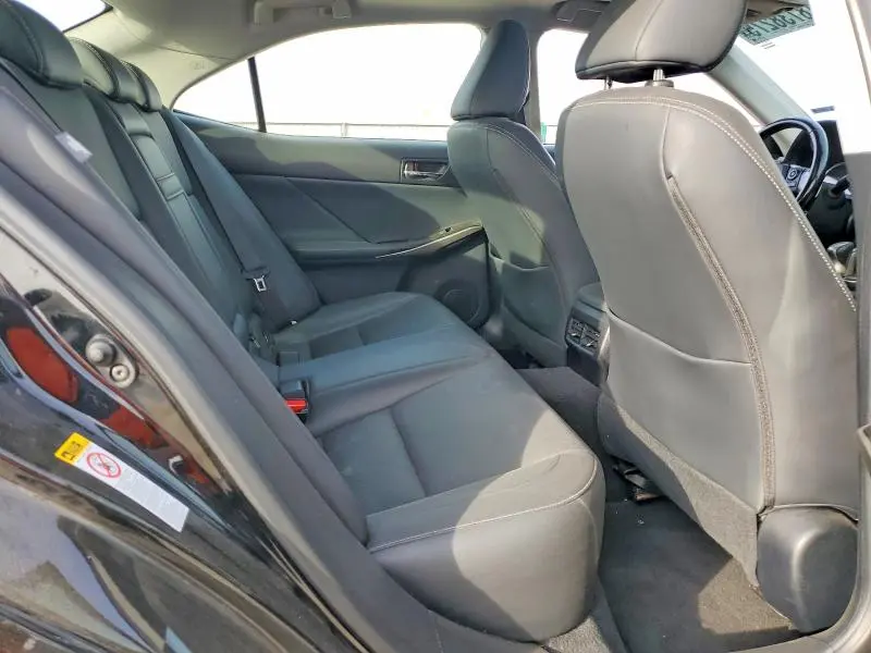 2016 LEXUS IS 200T BASE  