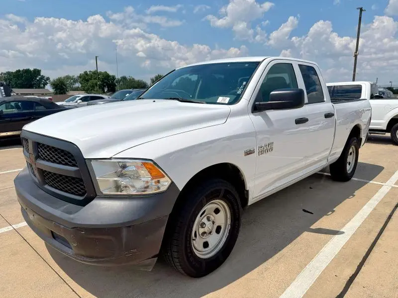 2016 RAM 1500 ST  