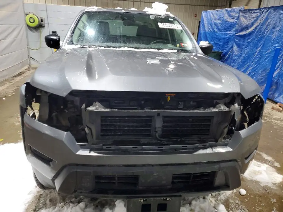 2024 NISSAN FRONTIER S  