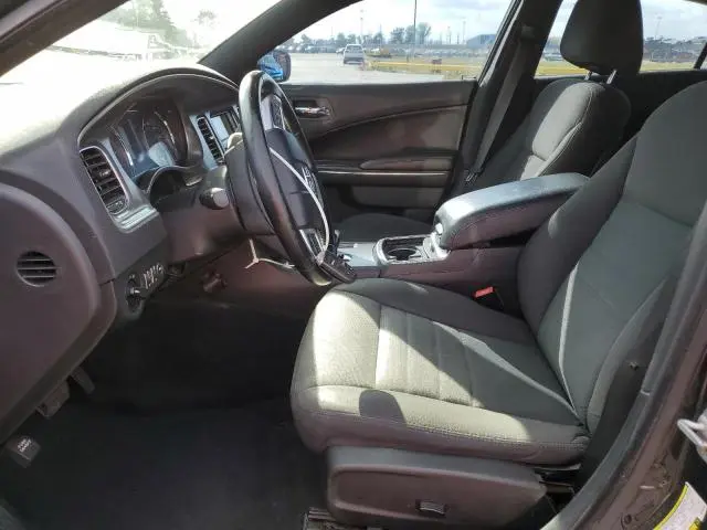 2013 DODGE CHARGER SE  