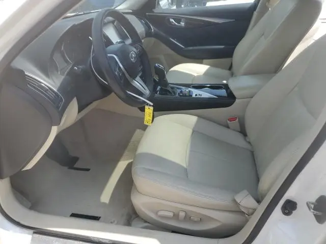 2019 INFINITI Q50 LUXE