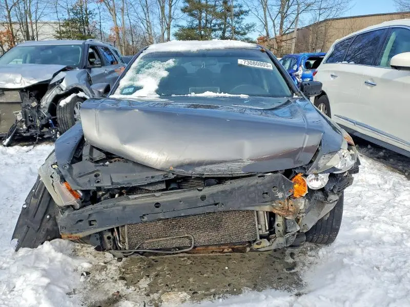 2011 HONDA ACCORD LX  