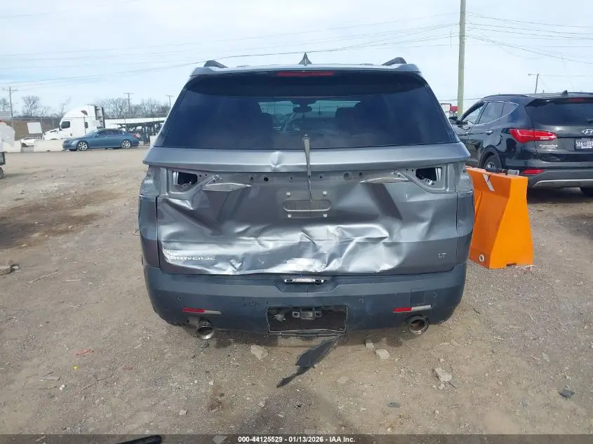 2021 CHEVROLET TRAVERSE FWD LT CLOTH
