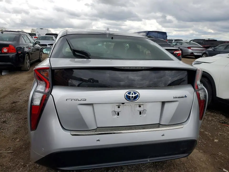 2018 TOYOTA PRIUS FOUR  