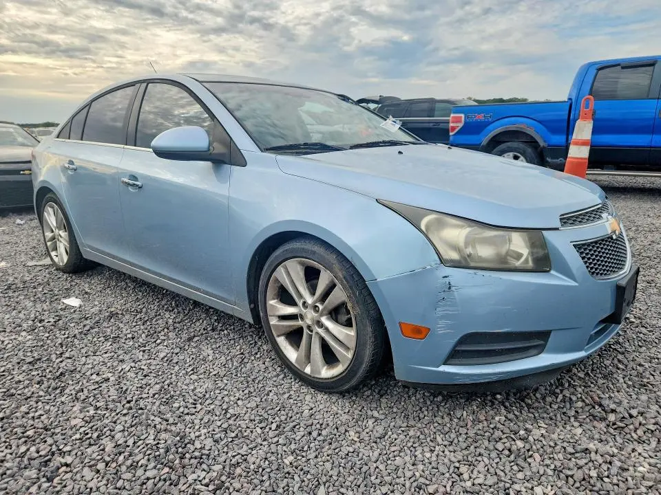 2011 CHEVROLET CRUZE LTZ  