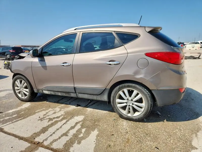 2010 HYUNDAI TUCSON GLS  