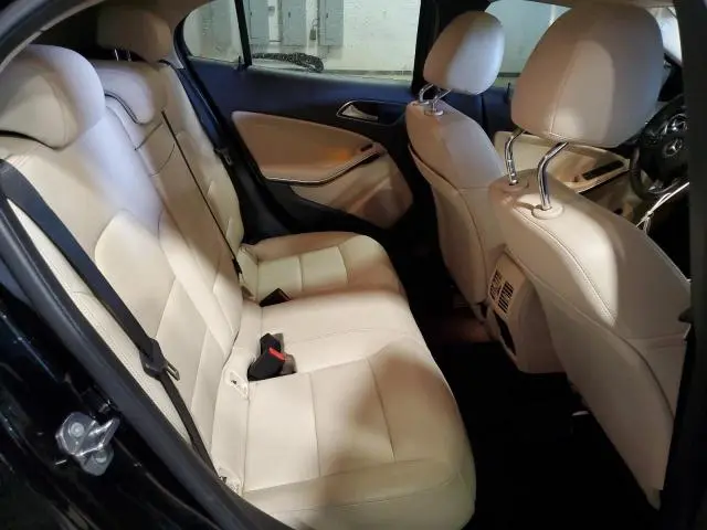 2018 MERCEDES-BENZ GLA 250 4MATIC  