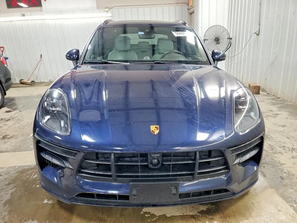 2021 PORSCHE MACAN GTS  