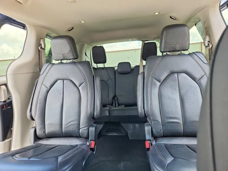 2020 CHRYSLER PACIFICA TOURING L  