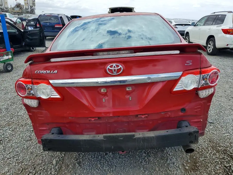 2013 TOYOTA COROLLA S  