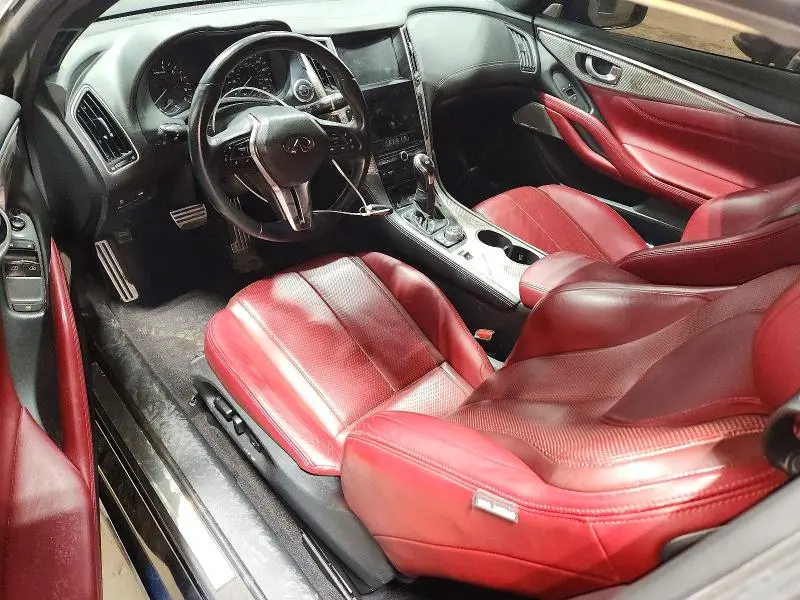 2018 INFINITI Q60 RED SPORT 400  