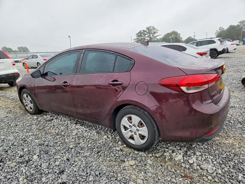 2017 KIA FORTE LX  