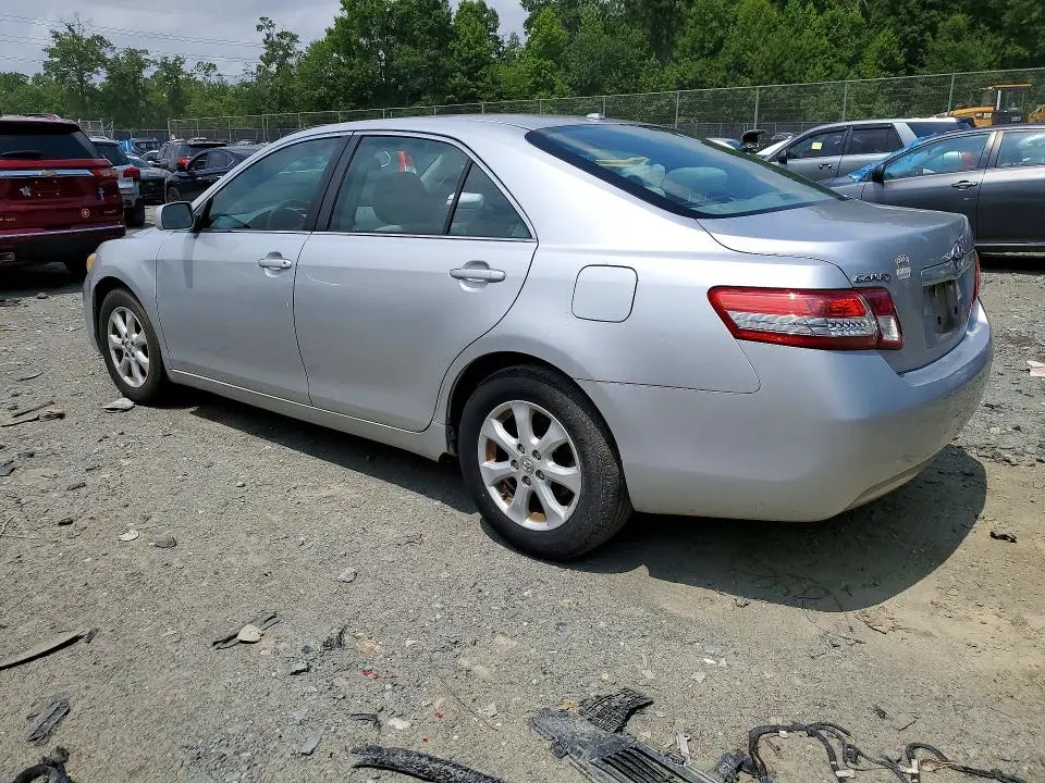 2011 TOYOTA CAMRY LE  