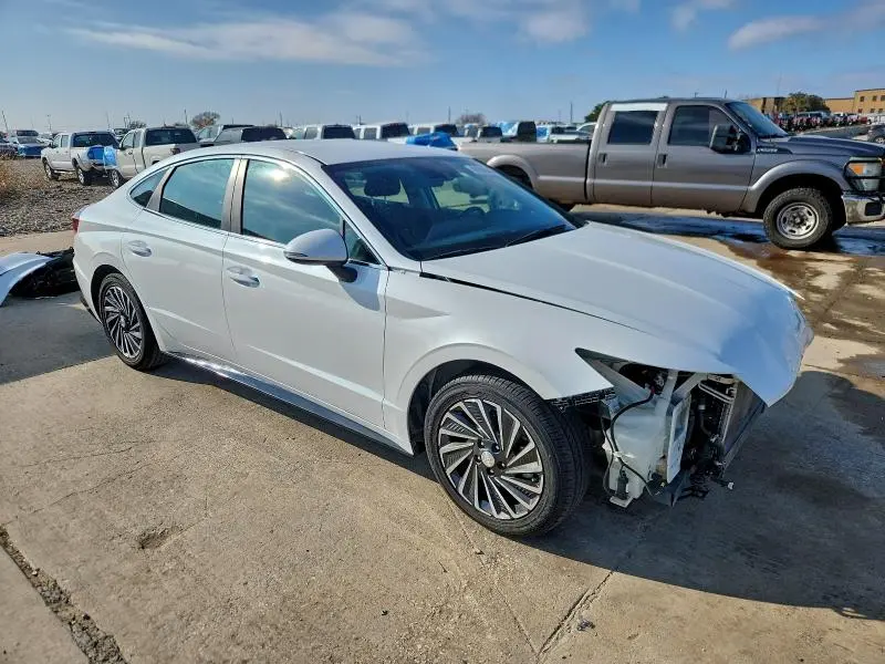 2022 HYUNDAI SONATA HYBRID  