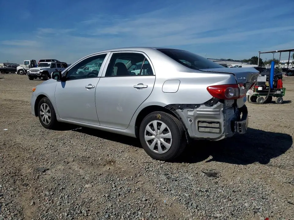 2013 TOYOTA COROLLA L  