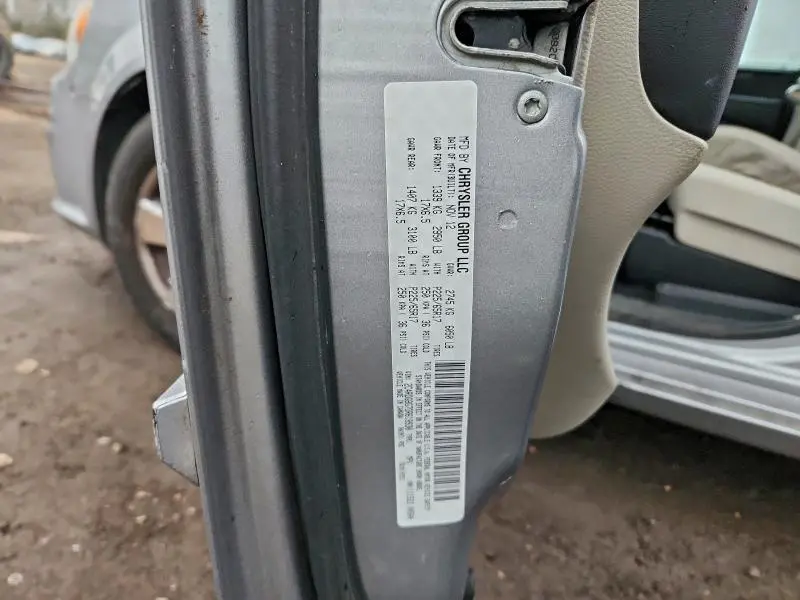 2013 DODGE GRAND CARAVAN SE  