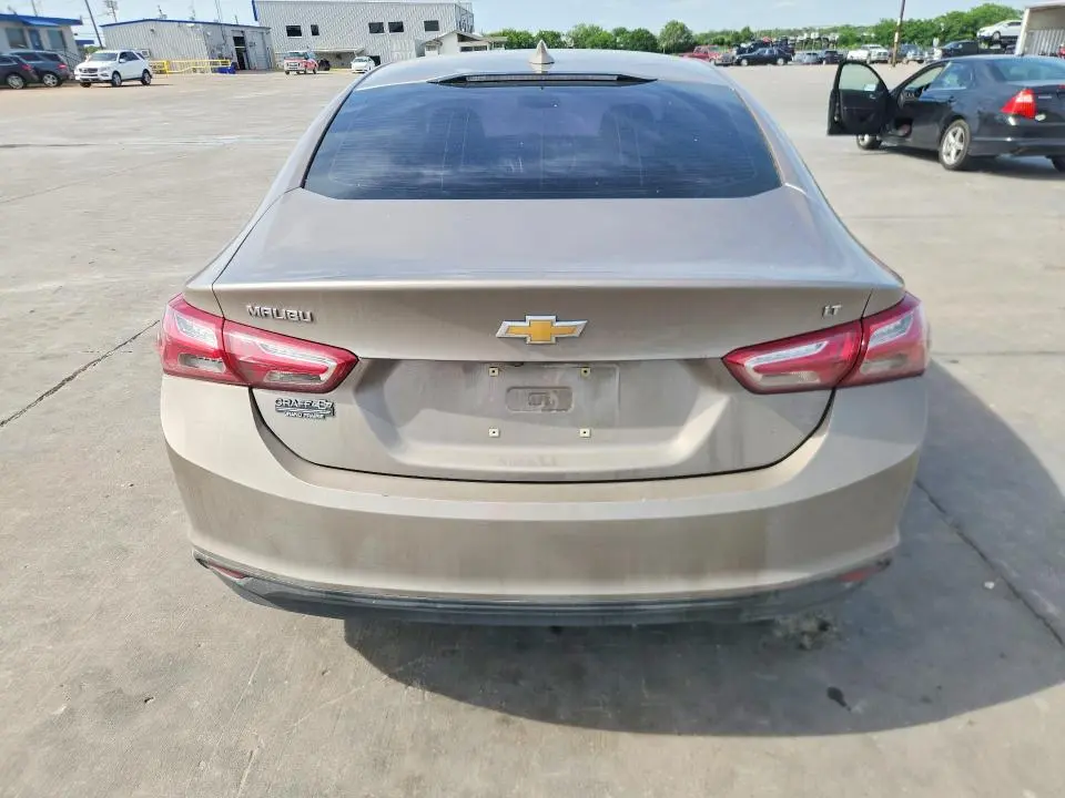 2022 CHEVROLET MALIBU LT  