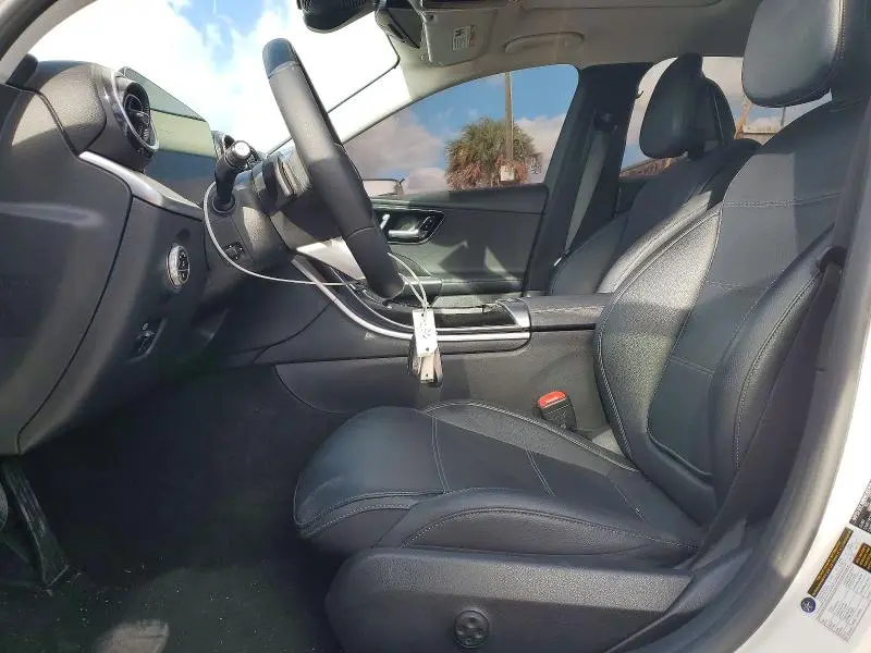 2022 MERCEDES-BENZ C 300  