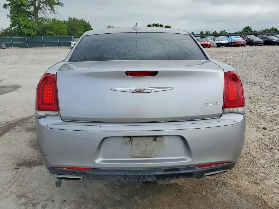2018 CHRYSLER 300 TOURING  
