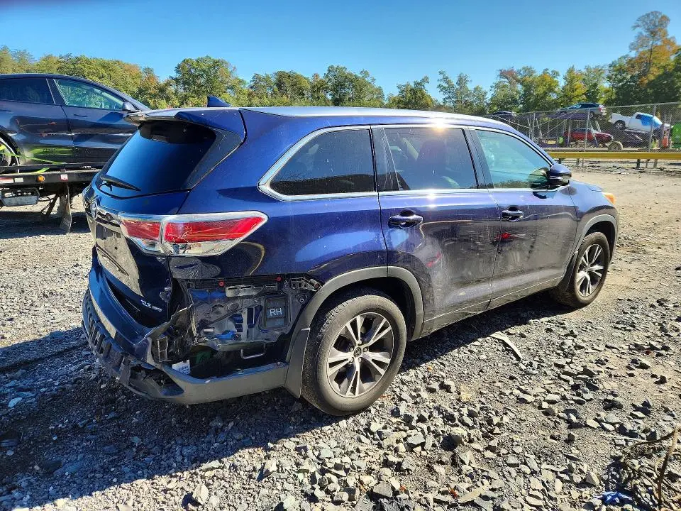 2016 TOYOTA HIGHLANDER XLE  