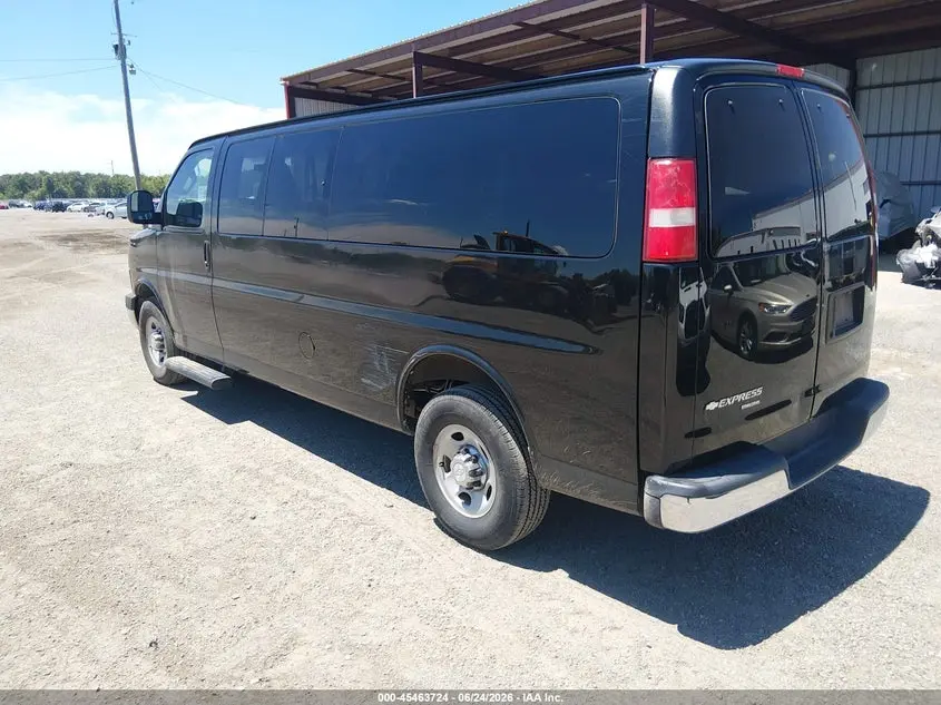 2016 CHEVROLET EXPRESS 3500 LT