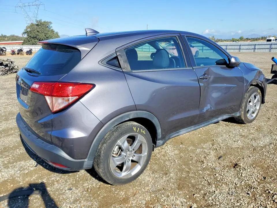 2017 HONDA HR-V LX  