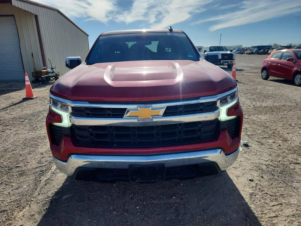 2023 CHEVROLET SILVERADO C1500 LT  