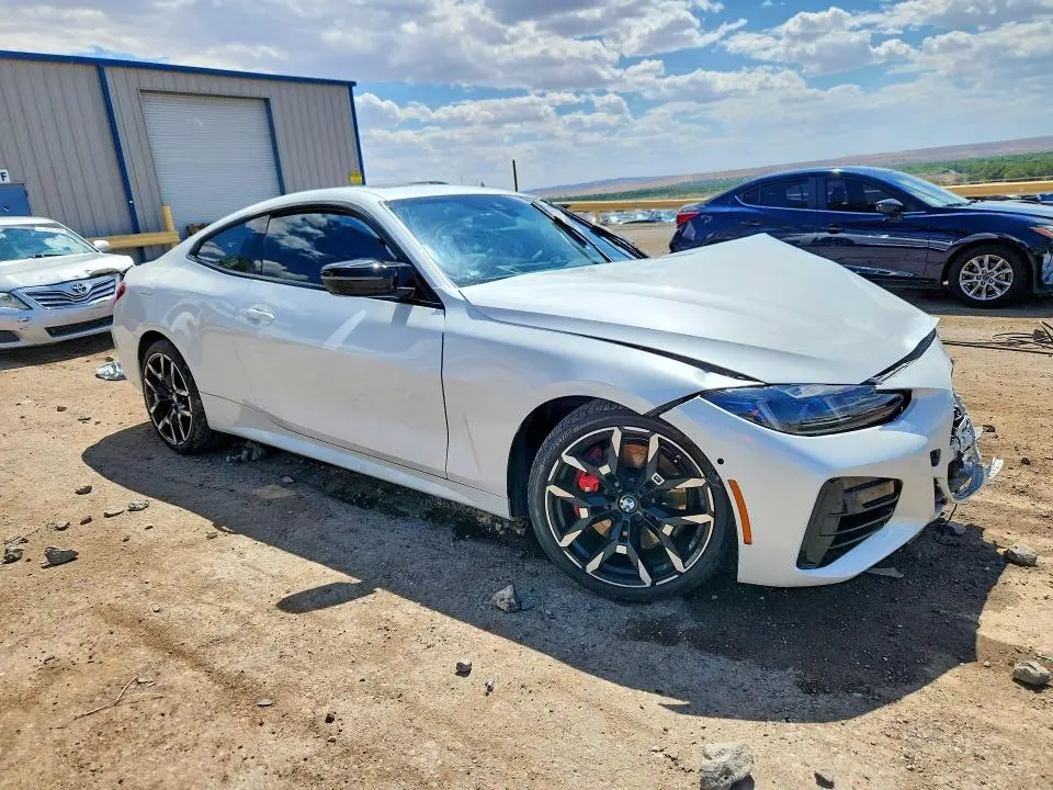 2025 BMW M440I   
