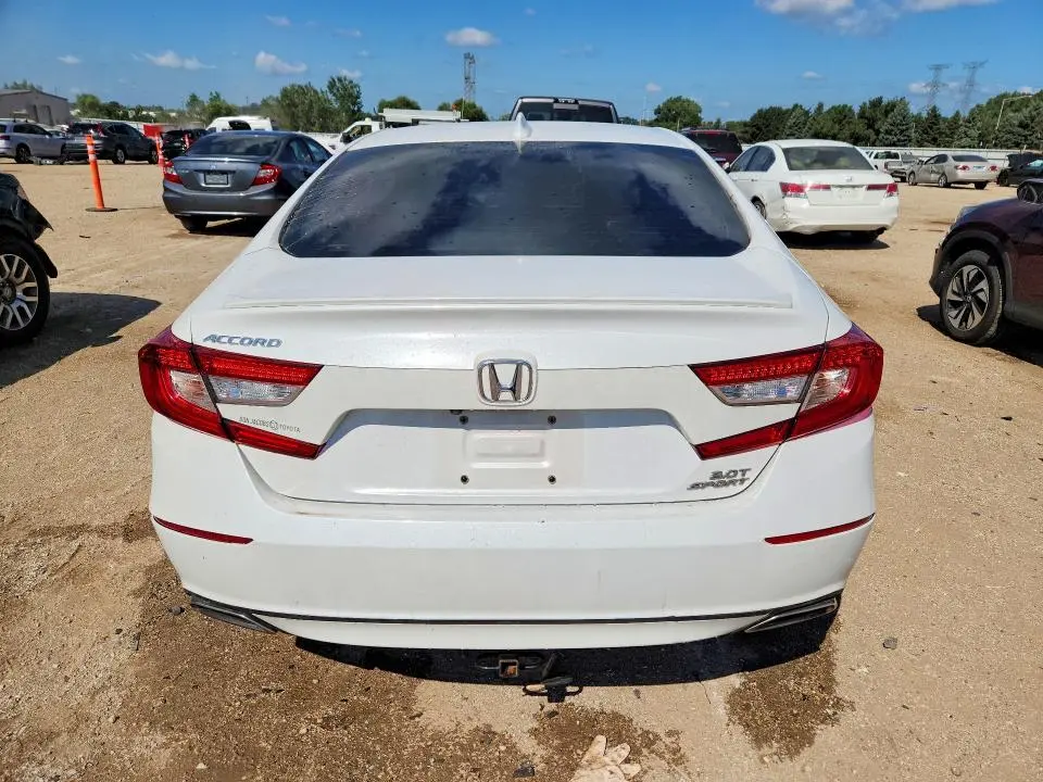 2018 HONDA ACCORD SPORT  