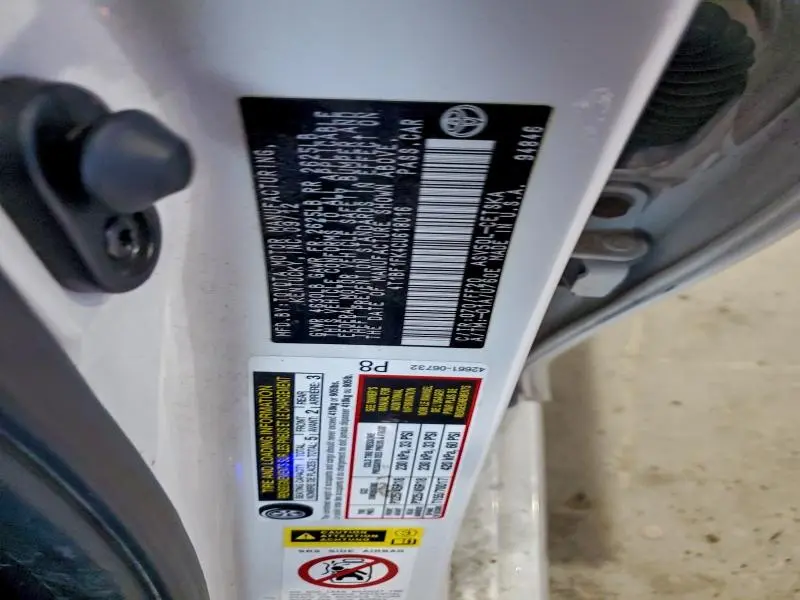 2012 TOYOTA CAMRY BASE  