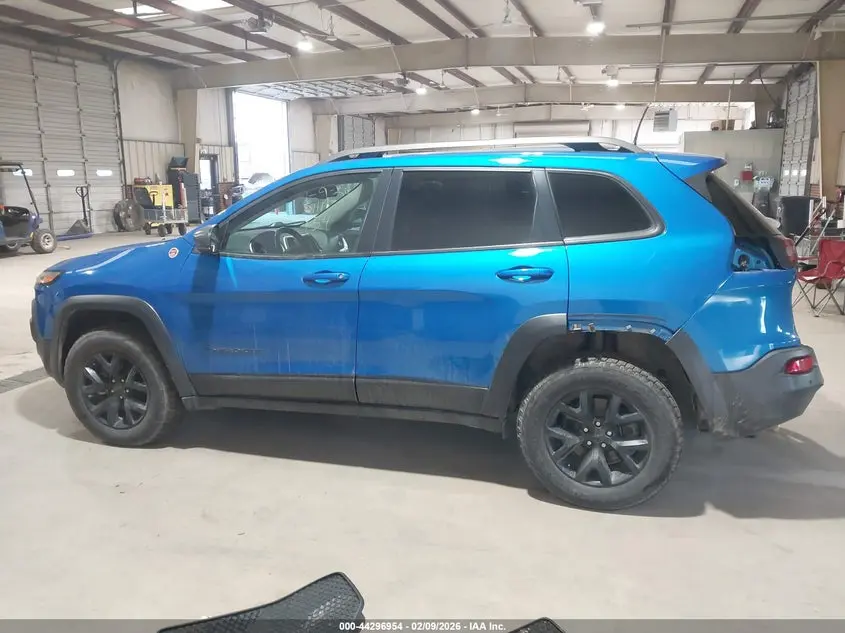 2018 JEEP CHEROKEE TRAILHAWK 4X4