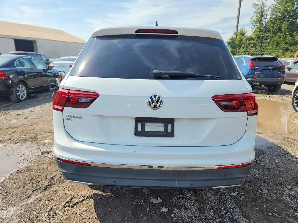 2020 VOLKSWAGEN TIGUAN SE  