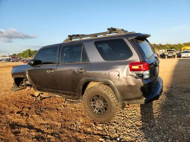 2013 TOYOTA 4RUNNER SR5  