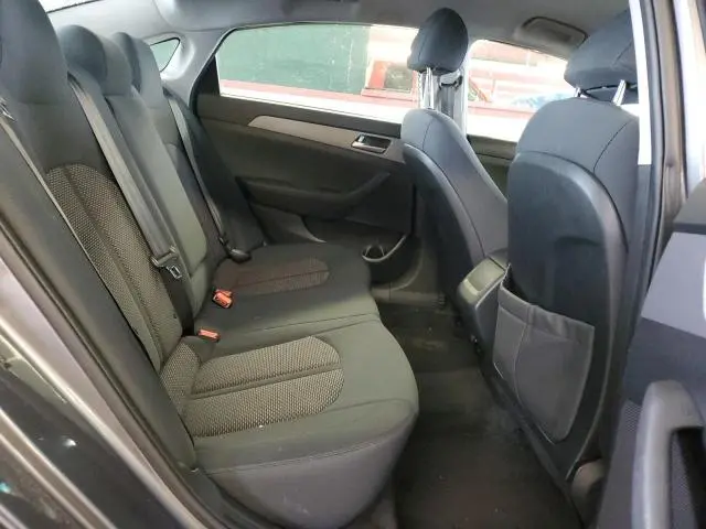 2018 HYUNDAI SONATA SE  