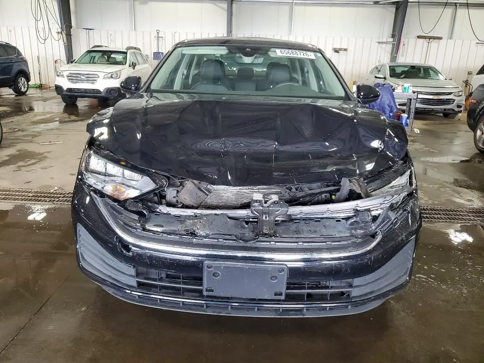 2024 VOLKSWAGEN JETTA SE  