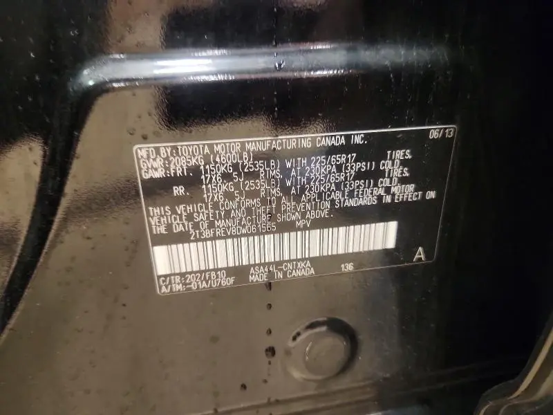 2013 TOYOTA RAV4 LE  