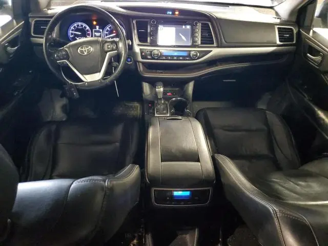 2014 TOYOTA HIGHLANDER XLE  