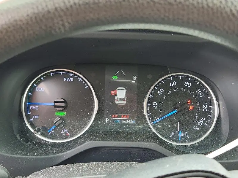 2019 TOYOTA RAV4 LE  