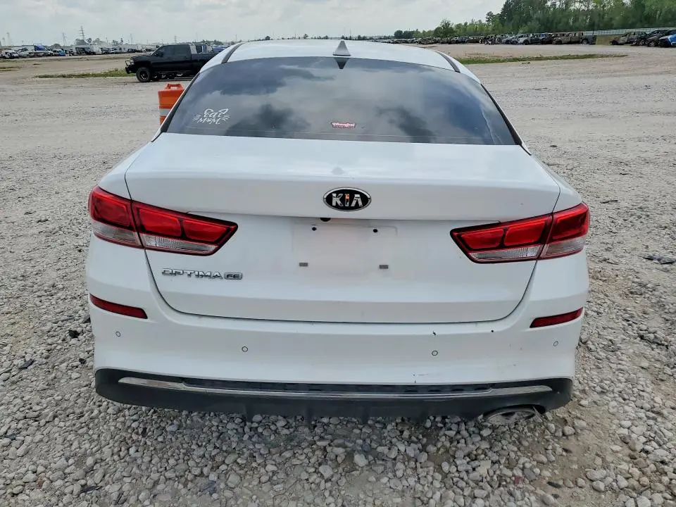 2020 KIA OPTIMA LX  