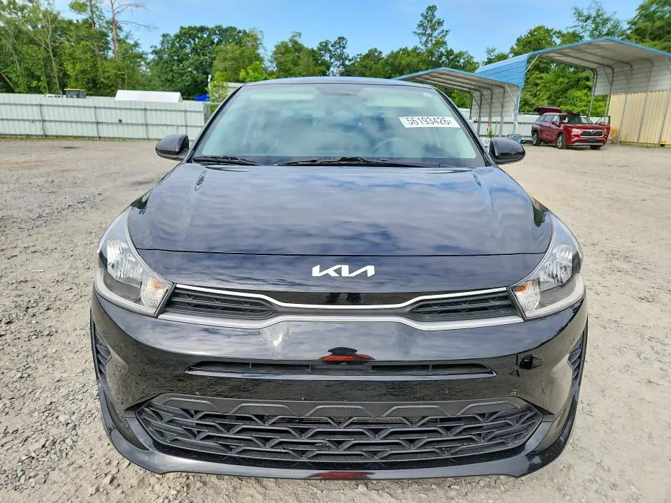 2022 KIA RIO S  