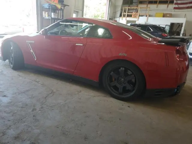 2015 NISSAN GT-R PREMIUM  