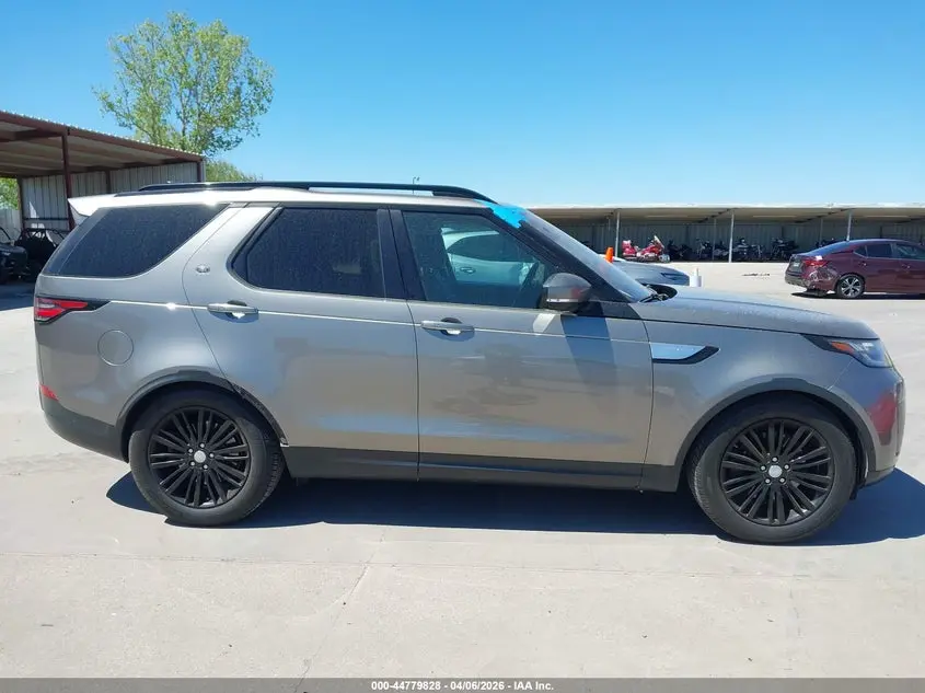 2017 LAND ROVER DISCOVERY HSE LUXURY