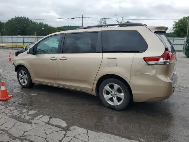 2011 TOYOTA SIENNA LE  