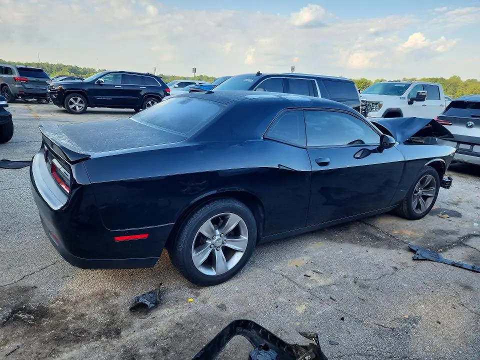 2018 DODGE CHALLENGER SXT  