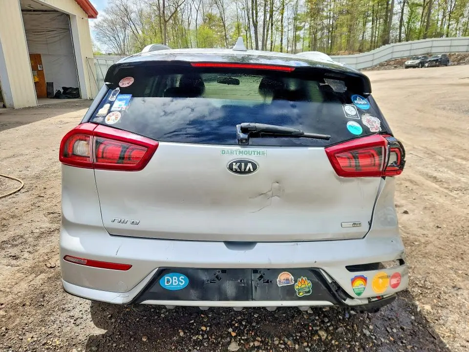 2019 KIA NIRO LX  